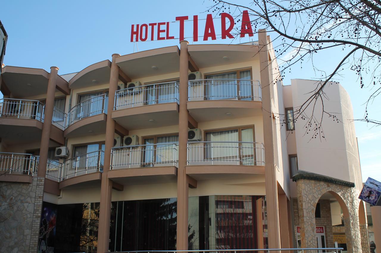 Tiara Hotel Dobrich Buitenkant foto